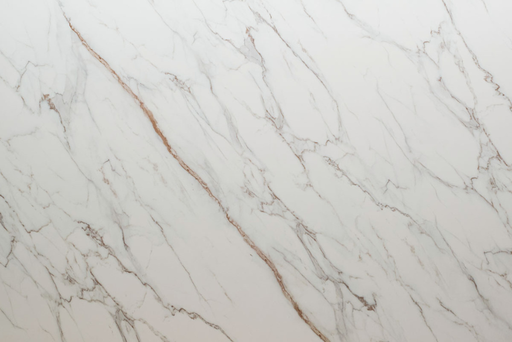 725 Calacatta Platino Bianco.jpg